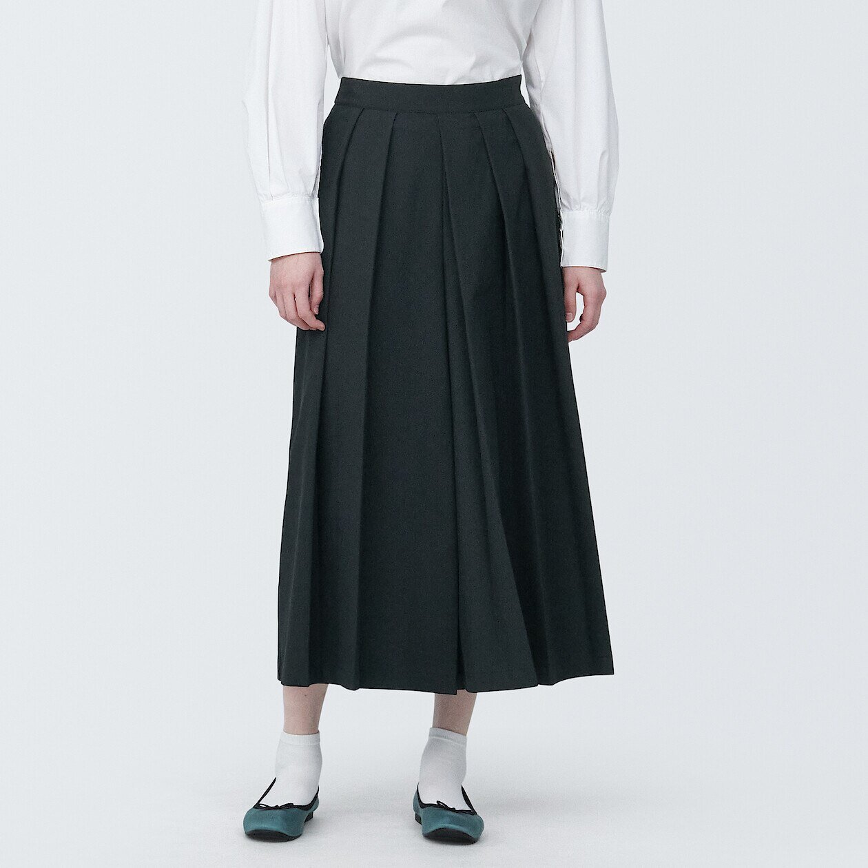 Shop Double Woven Hakama Pants online | Muji Qatar